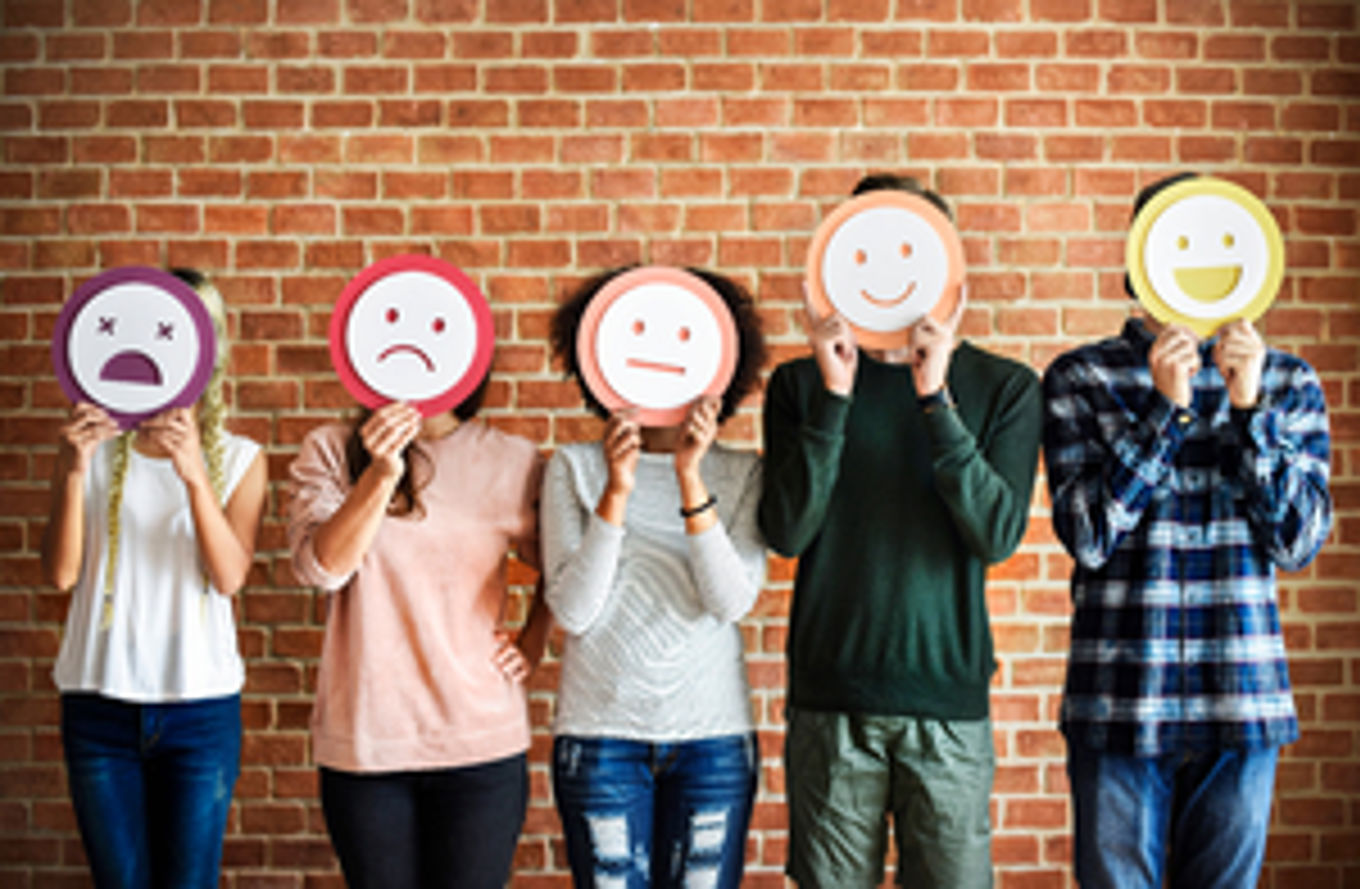 Foto: RBUP Øst og Sør Elever med emojier foran ansiktet