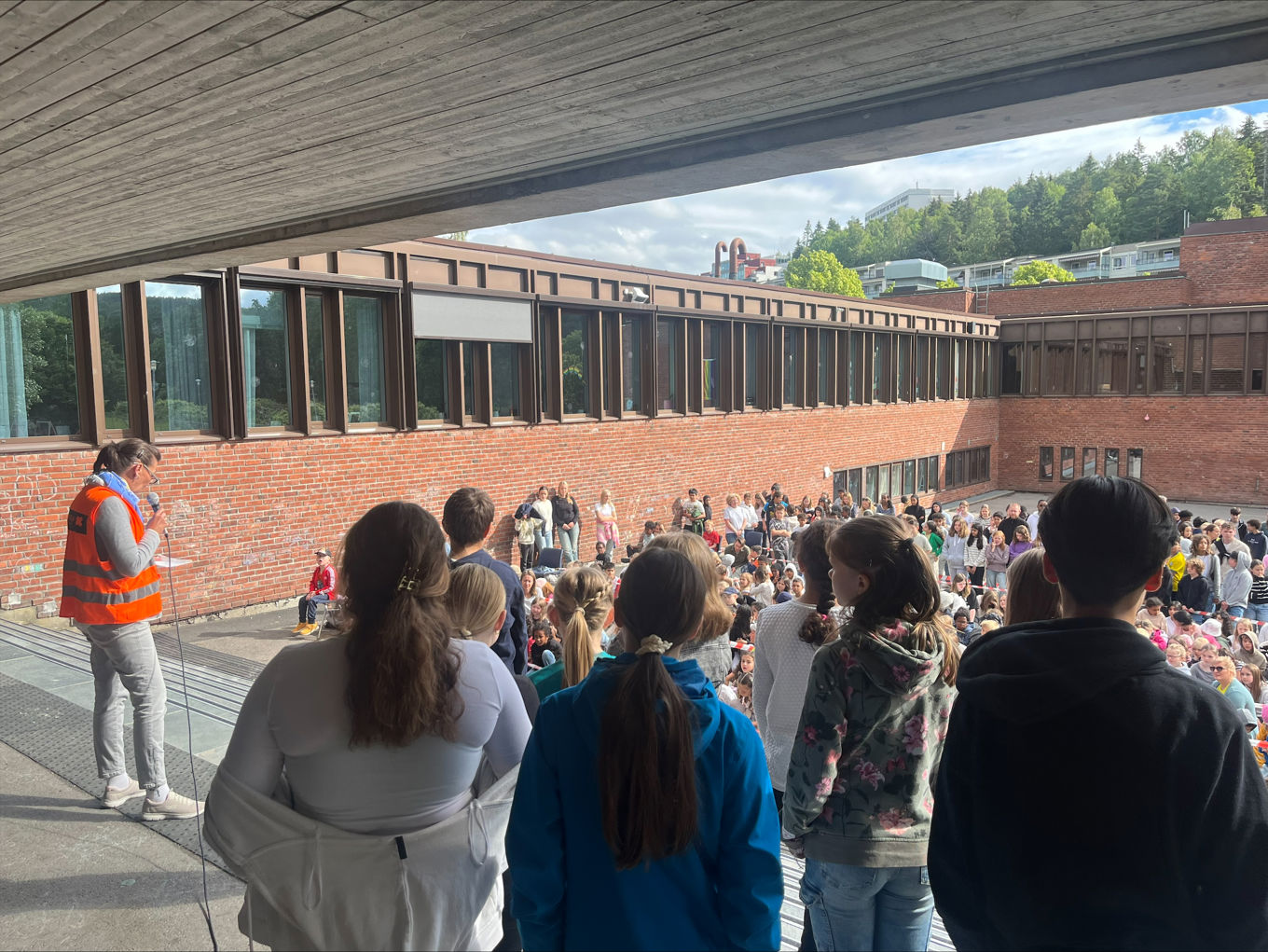 Linda Stranden takket elevene på Rustad skole